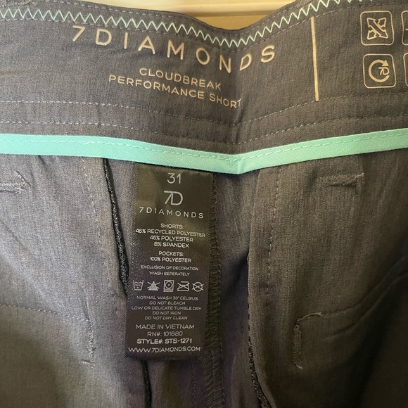 7 Diamonds Cloudbreak Hybrid Short Sz 31 NWT - Picture 3 of 6